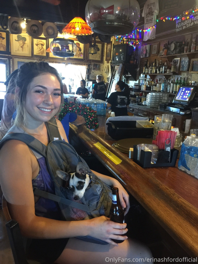 Photo by erinashford published on October 24,2023 21:38:39 - BestThots