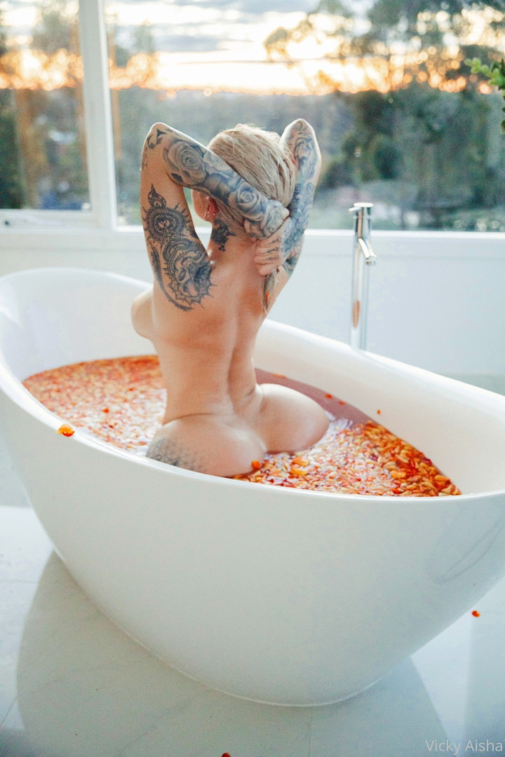 Photo by vickyaisha published on August 10,2023 23:57:11 - BestThots