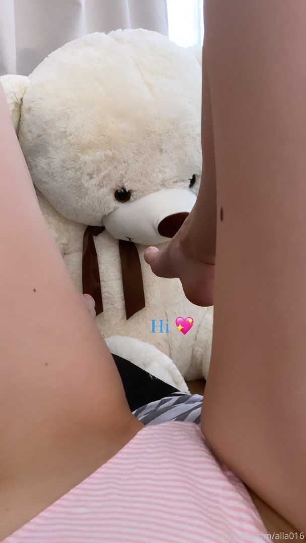 Photo by dashaloveee published on January 15,2024 00:07:08 - BestThots