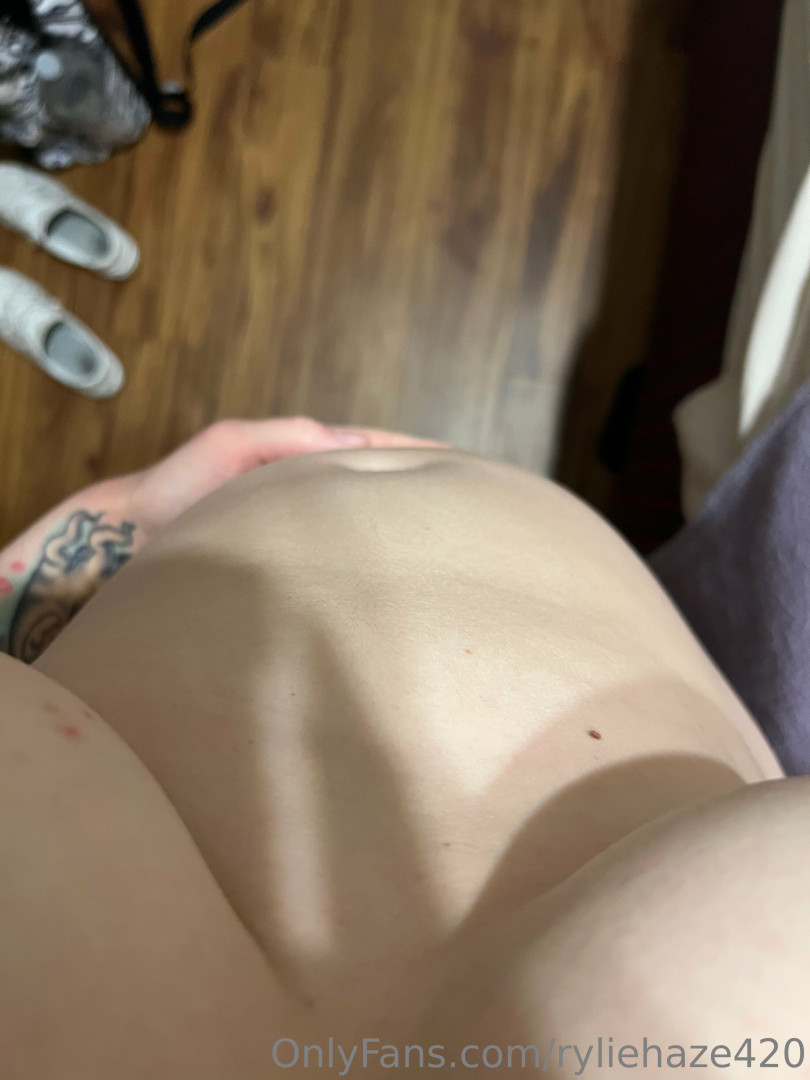 Photo by ryliehaze420 published on June 5,2023 18:32:09 - BestThots