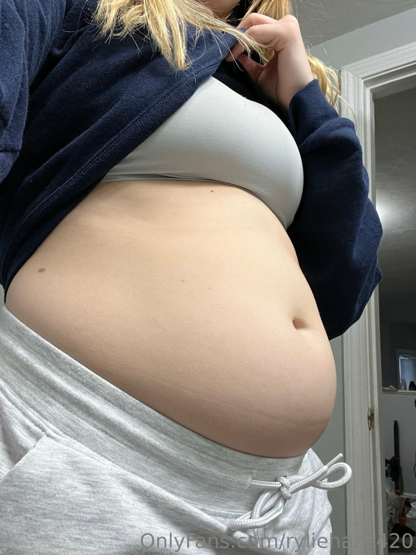 Photo by ryliehaze420 published on June 5,2023 18:32:32 - BestThots