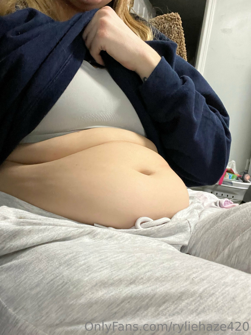 Photo by ryliehaze420 published on June 5,2023 18:32:44 - BestThots