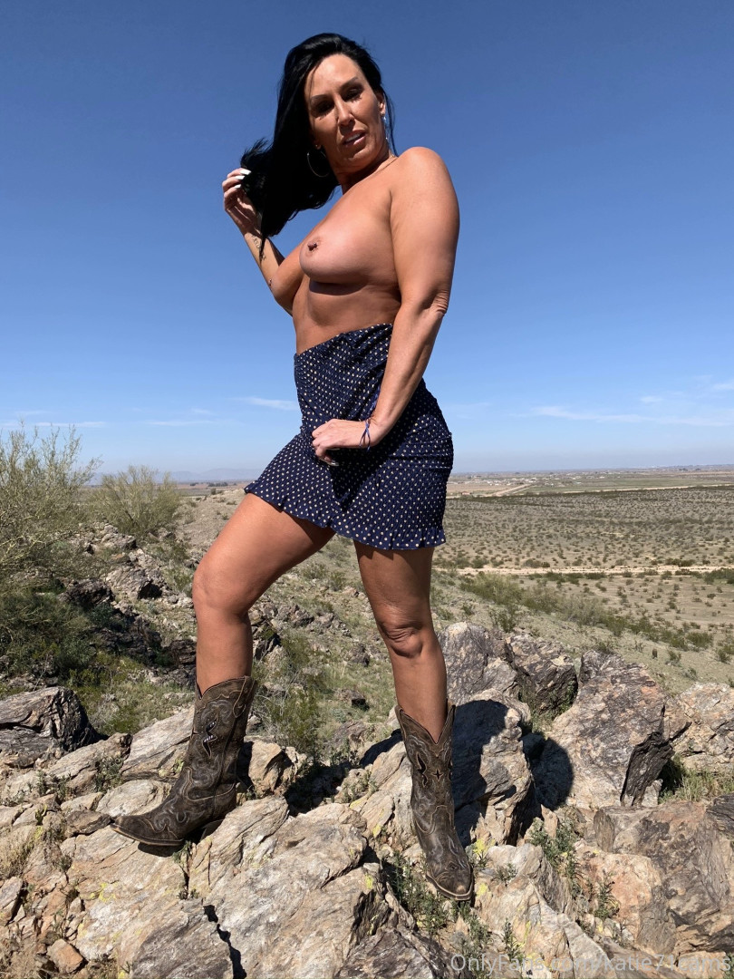 Photo by misskatievip published on October 17,2023 00:47:45 - BestThots