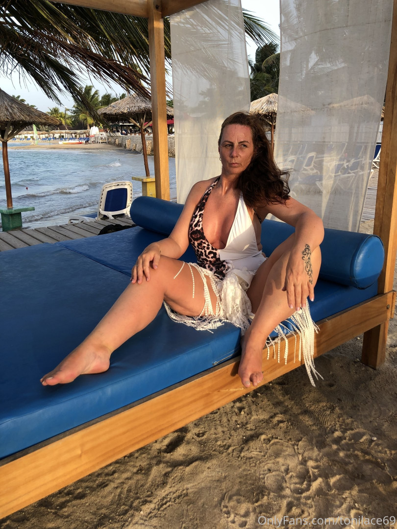 Photo by tonilace69 published on June 12,2023 18:14:35 - BestThots