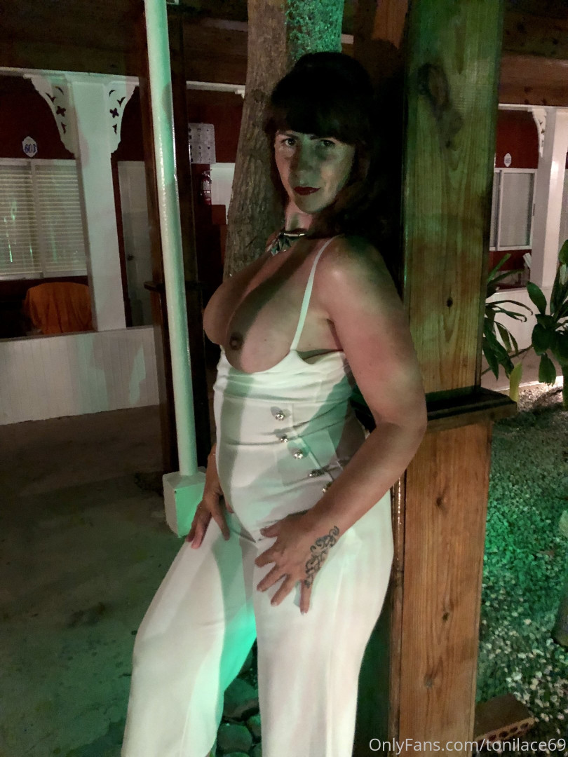 Photo by tonilace69 published on June 12,2023 18:19:44 - BestThots