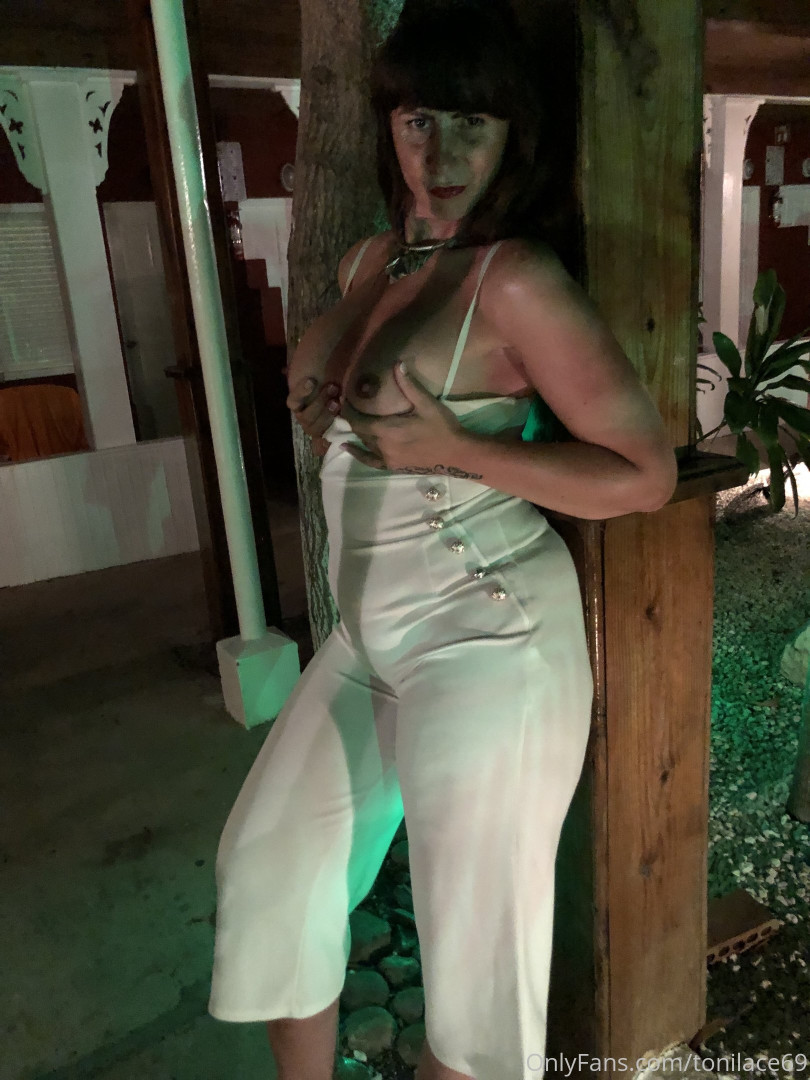 Photo by tonilace69 published on June 12,2023 18:20:20 - BestThots