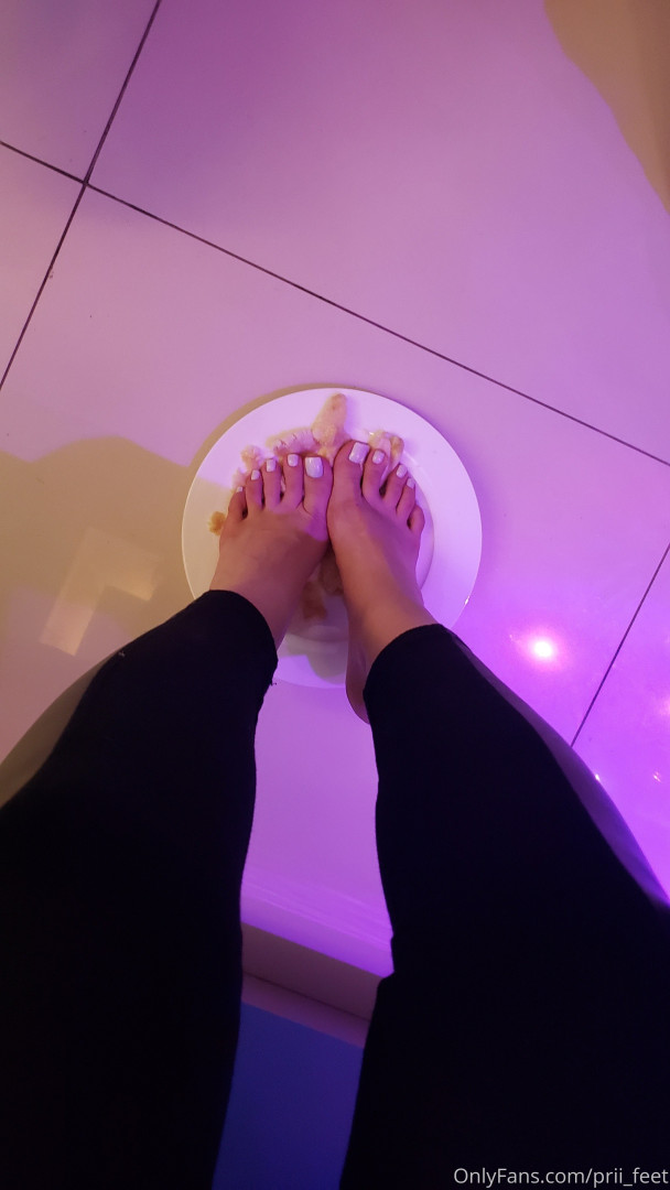Photo by prii_feet published on May 19,2023 07:24:58 - BestThots