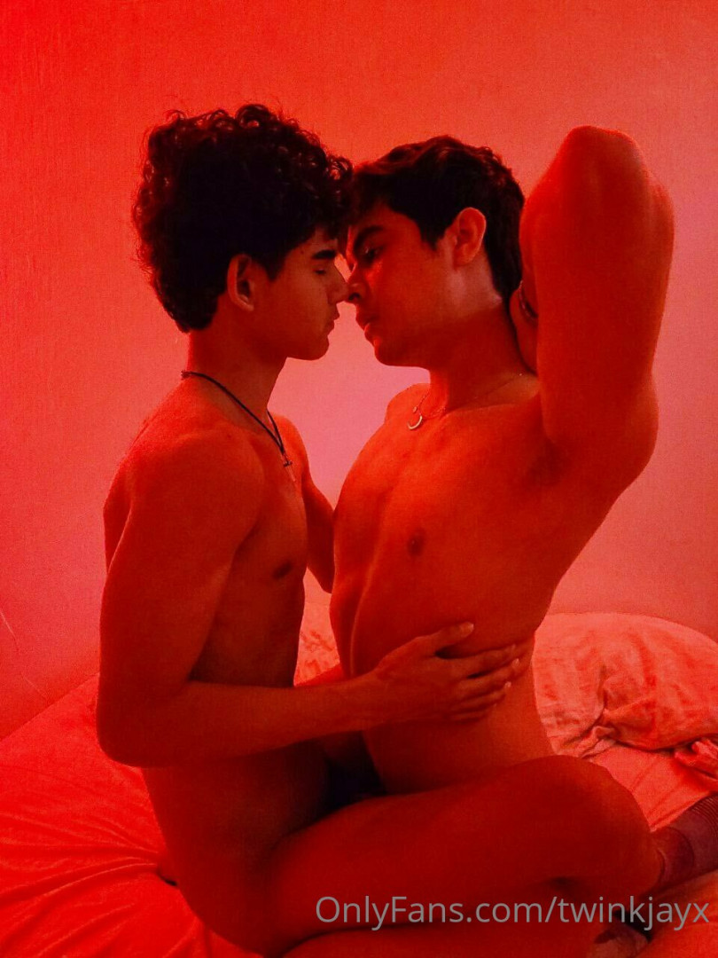 Photo by bxbylion published on May 29,2023 14:19:20 - BestThots