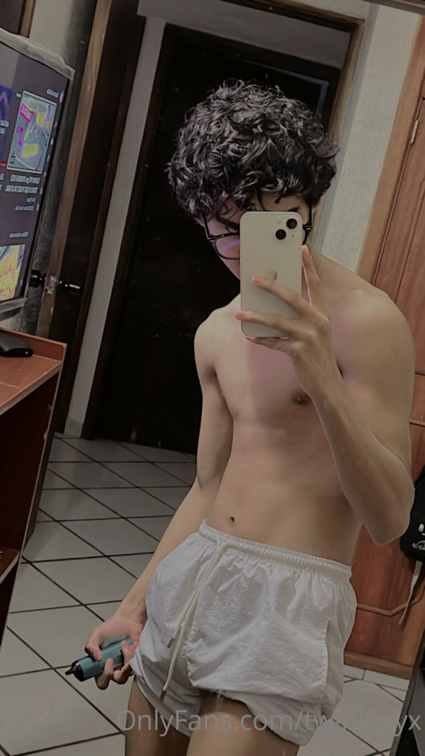 Photo by bxbylion published on May 29,2023 14:19:51 - BestThots
