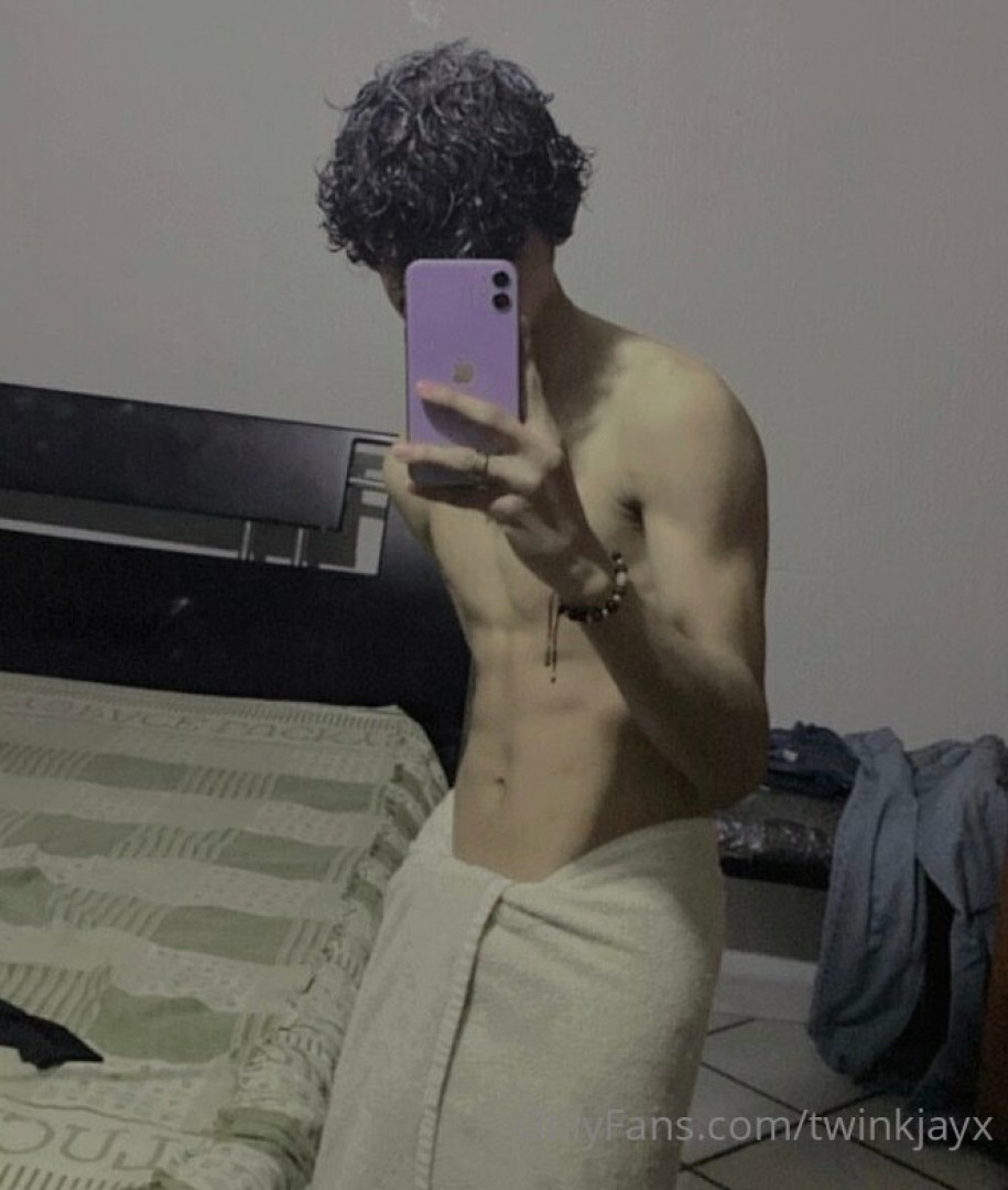 Photo by bxbylion published on May 29,2023 14:20:16 - BestThots
