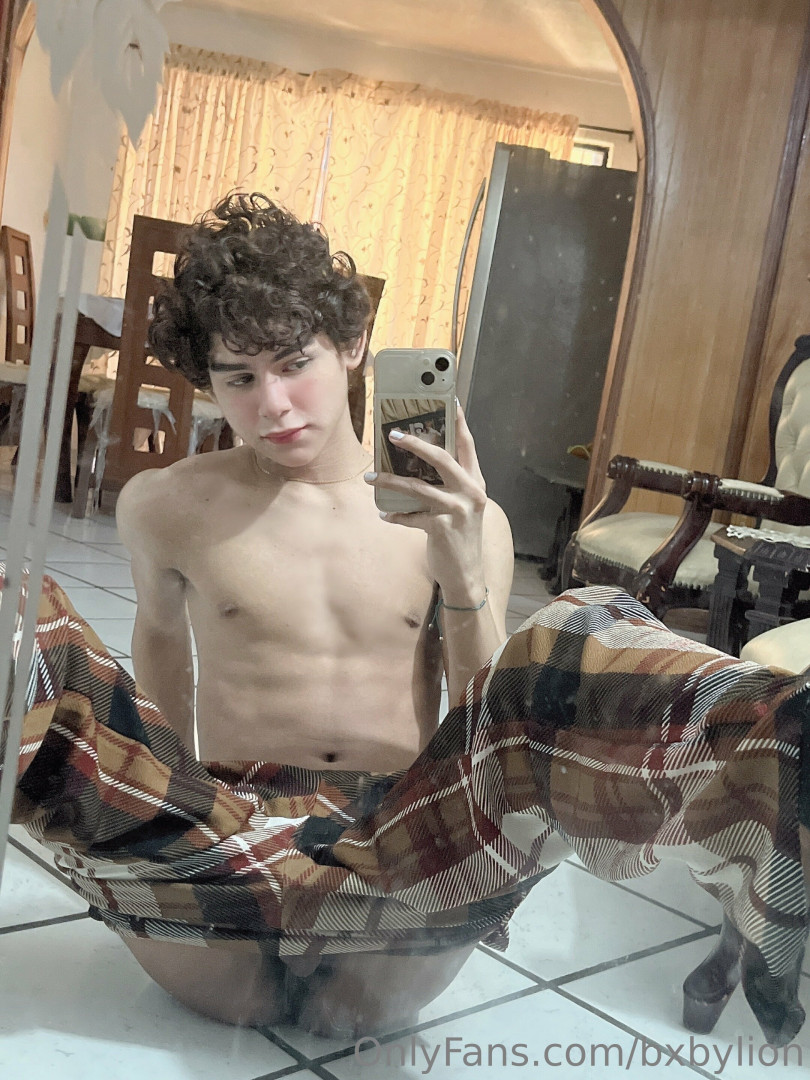 Photo by bxbylion published on May 29,2023 14:20:17 - BestThots