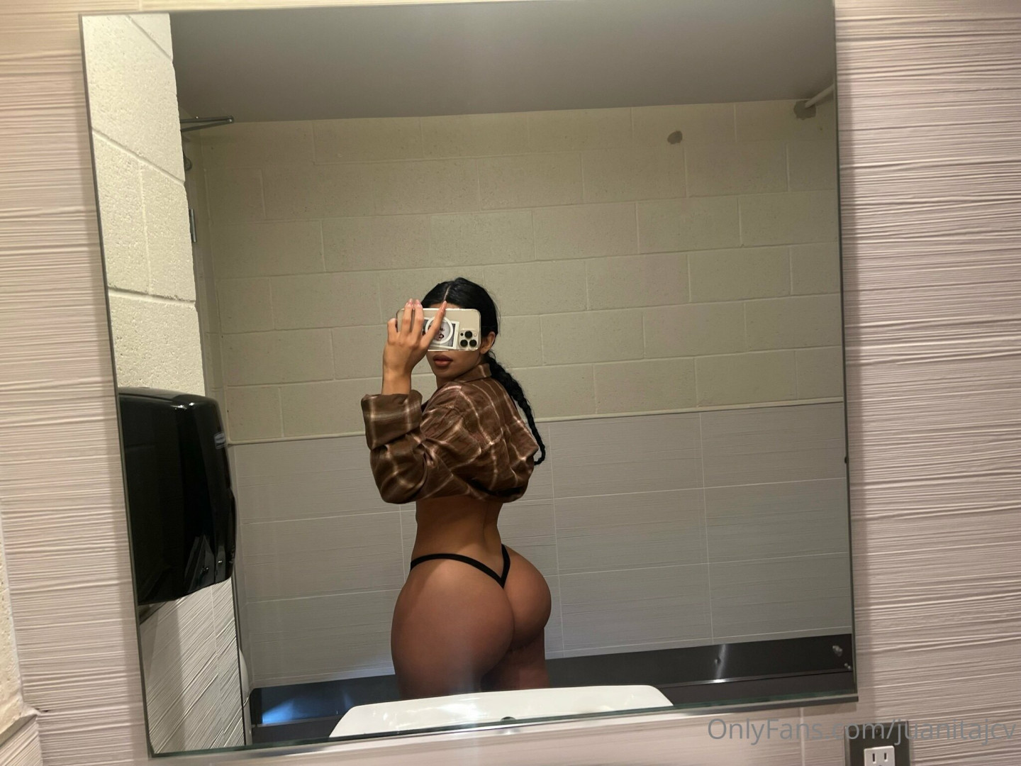 Photo by juanitajcv published on August 30,2023 03:00:30 - BestThots