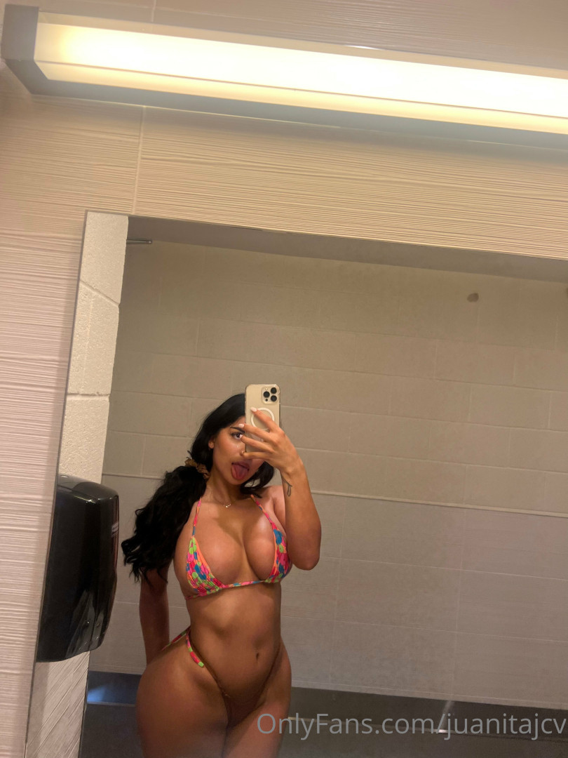 Photo by juanitajcv published on August 30,2023 05:27:26 - BestThots