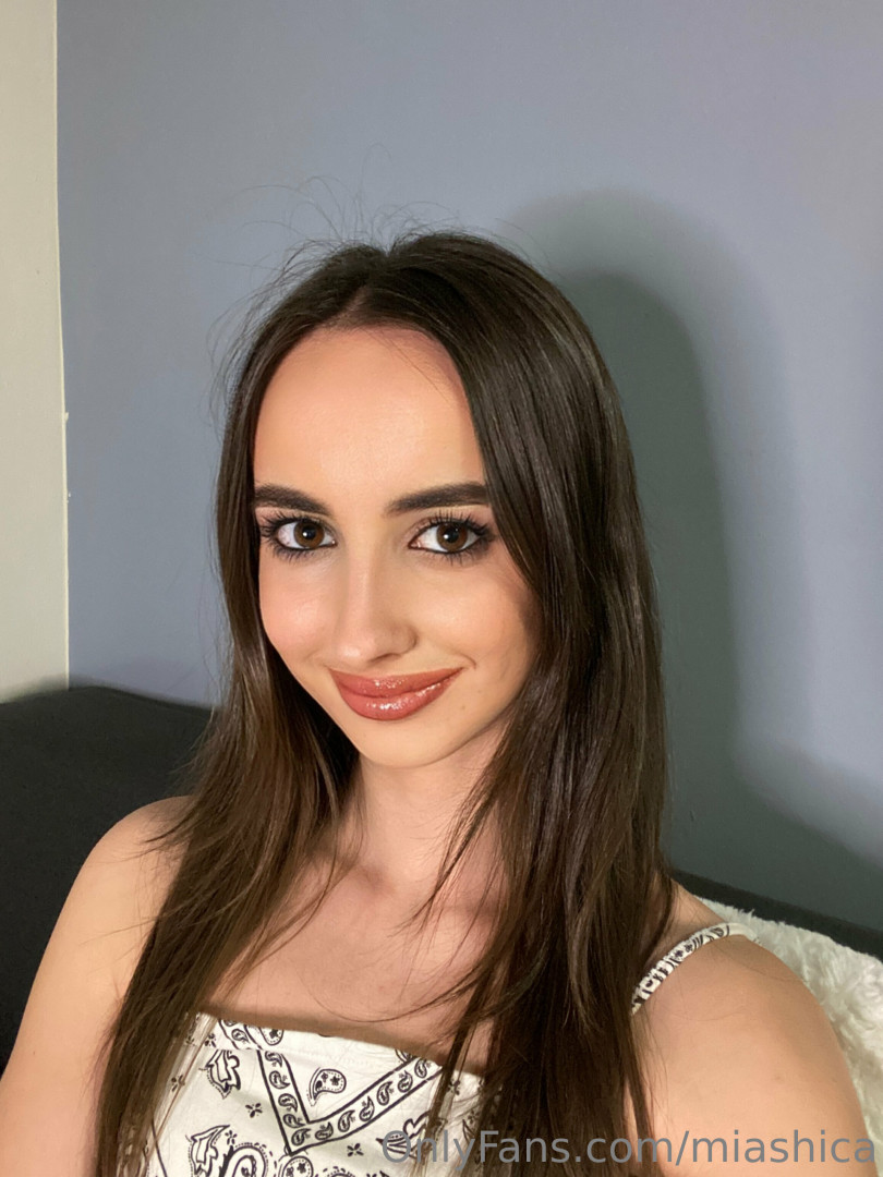 Photo by miashica published on June 26,2023 08:28:30 - BestThots