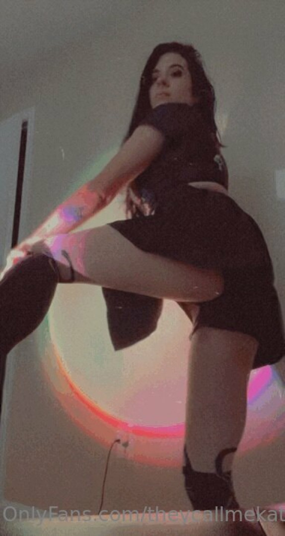 Photo by theycallmekatt published on May 16,2023 19:28:53 - BestThots