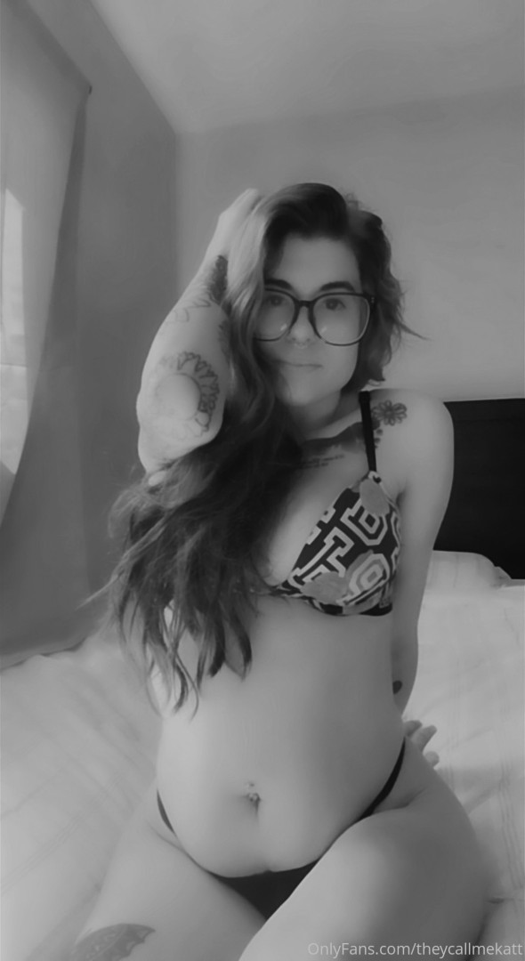 Photo by theycallmekatt published on May 16,2023 19:29:12 - BestThots