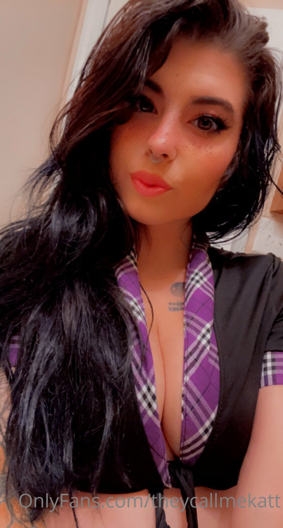 Photo by theycallmekatt published on May 16,2023 19:32:21 - BestThots