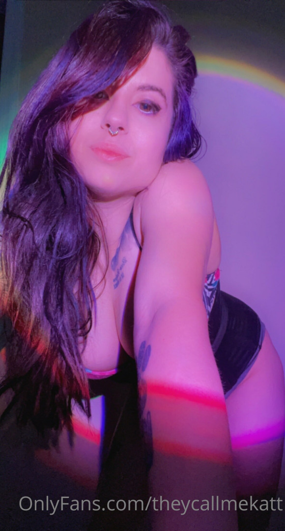 Photo by theycallmekatt published on May 16,2023 19:32:22 - BestThots