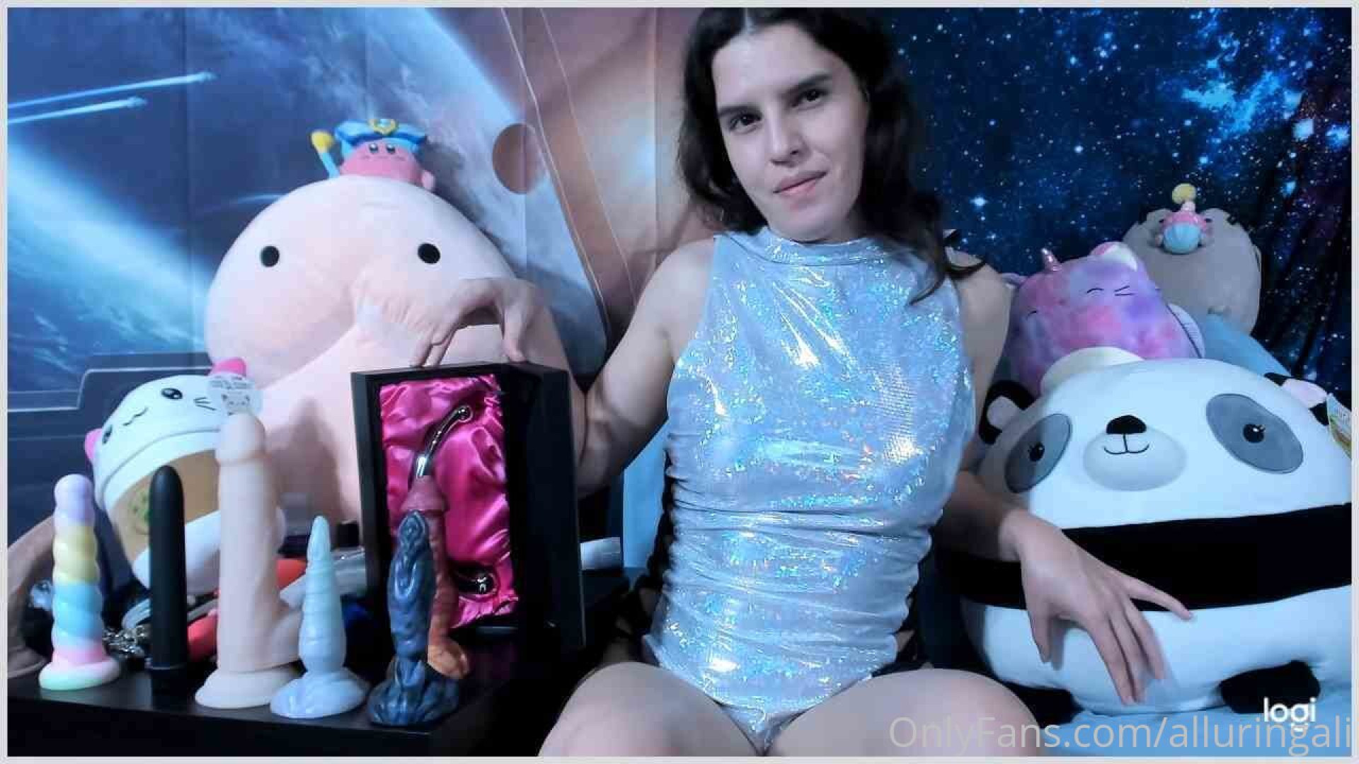 Photo by alluringali published on October 14,2023 19:43:01 - BestThots