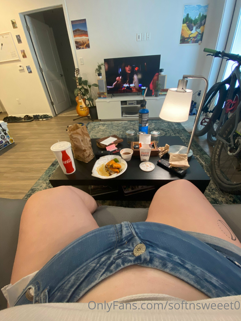 Photo by softnsweeet0 published on October 16,2023 00:49:28 - BestThots