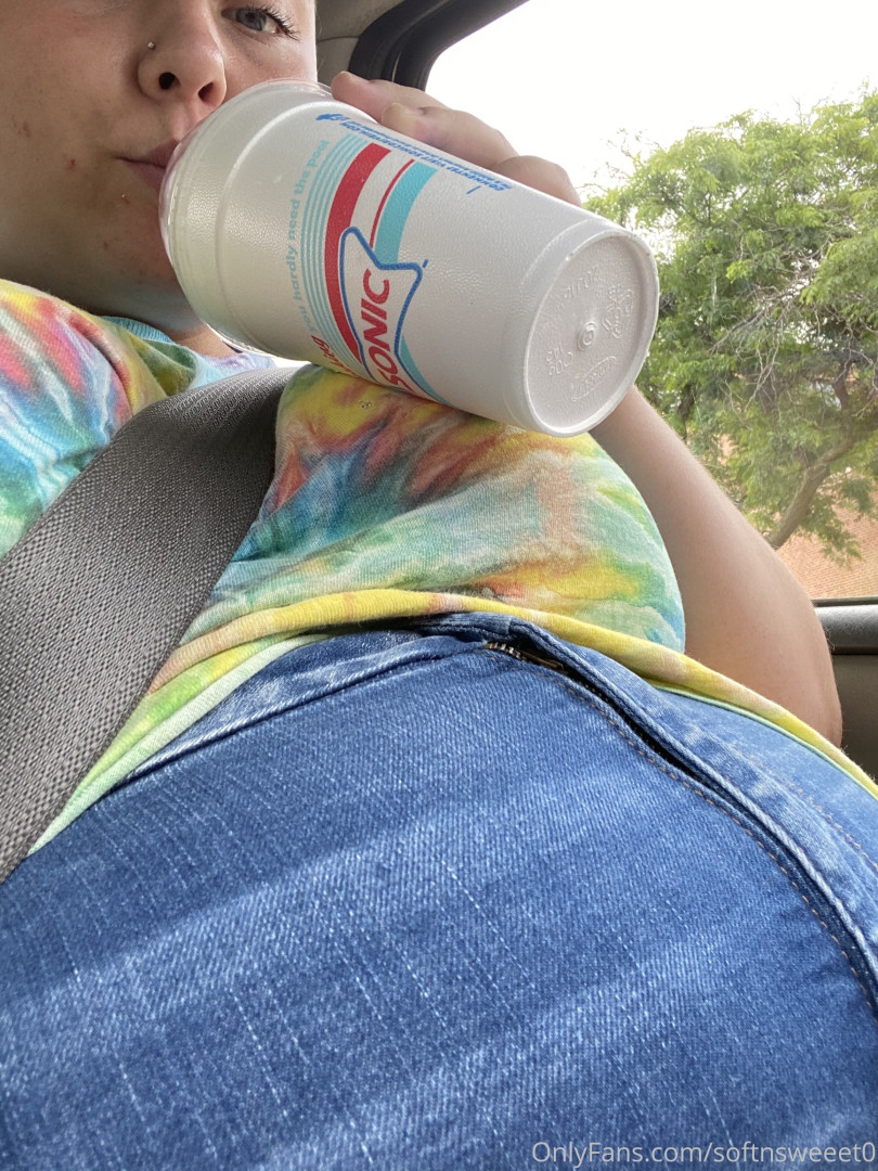 Photo by softnsweeet0 published on October 16,2023 01:21:05 - BestThots