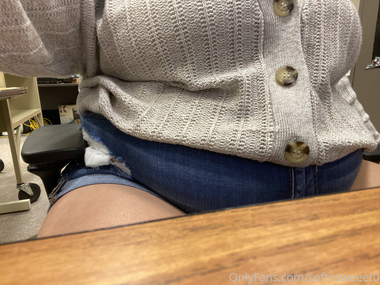 Photo by softnsweeet0 published on October 16,2023 02:30:52 - BestThots