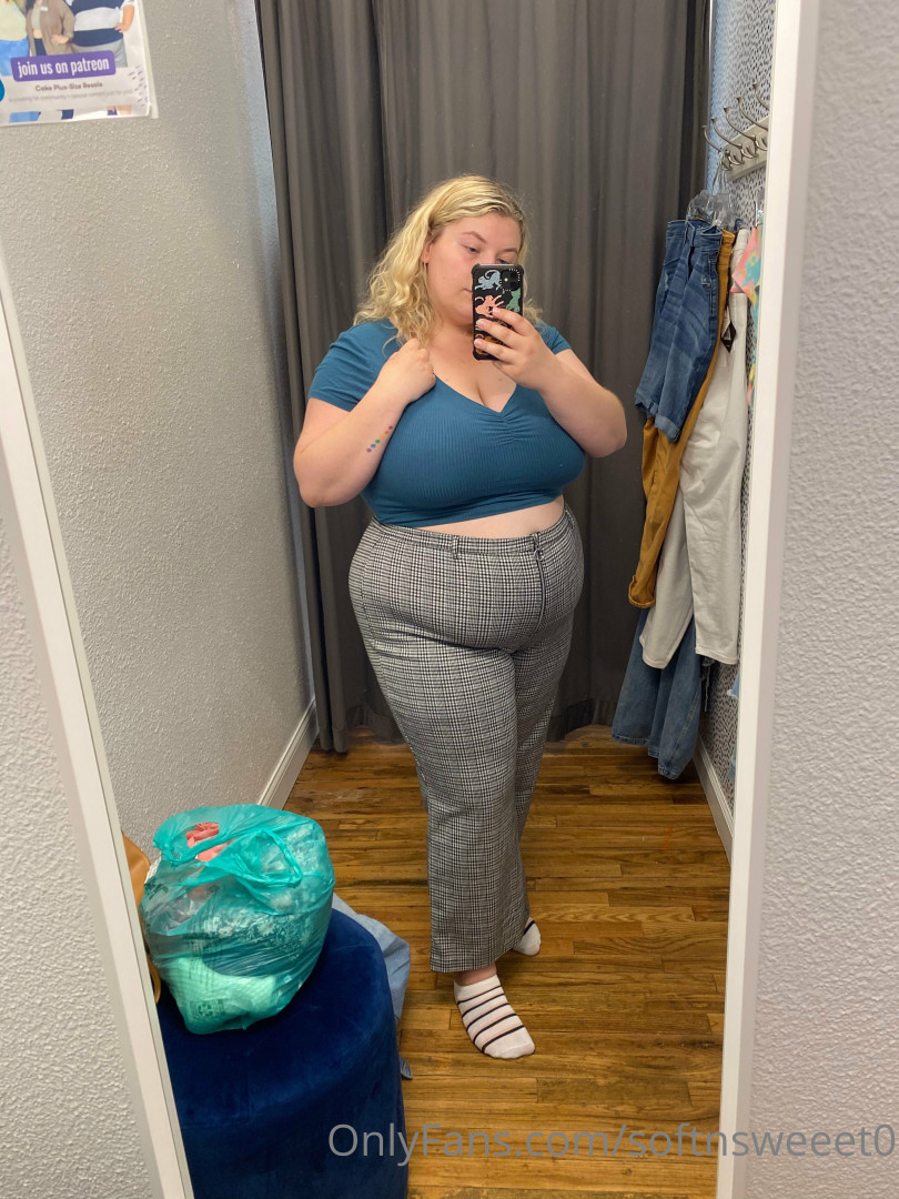 Photo by softnsweeet0 published on October 16,2023 03:10:07 - BestThots