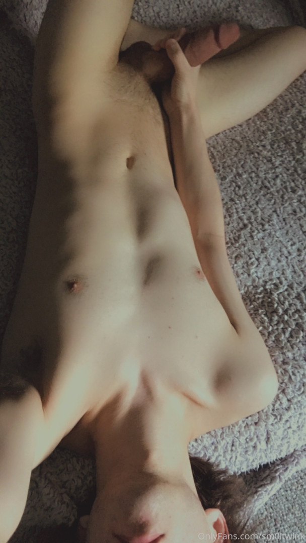 Photo by sm0ltwink published on May 17,2023 22:16:10 - BestThots