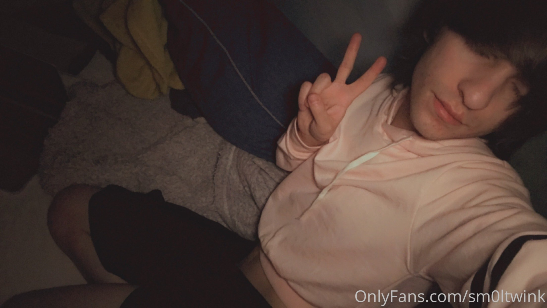 Photo by sm0ltwink published on May 17,2023 22:16:12 - BestThots