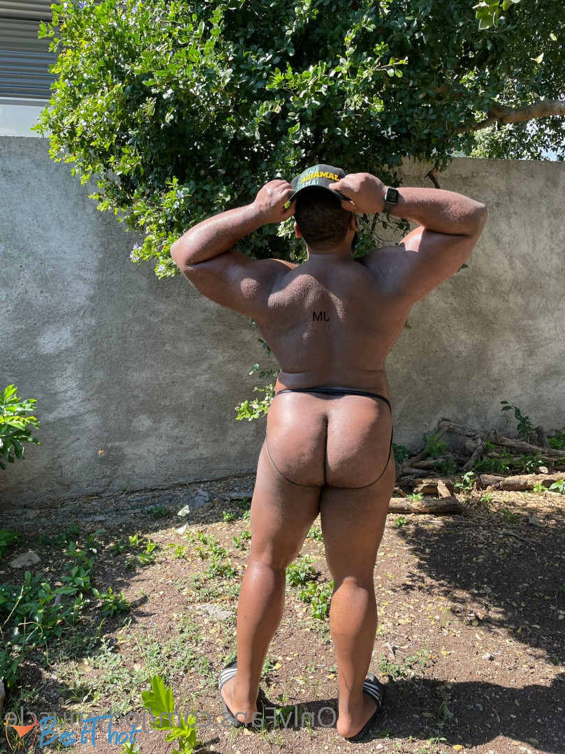 Photo by jodymuscle published on December 13,2024 17:02:13 - BestThots