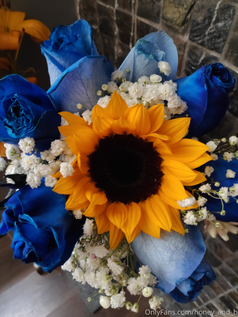 Photo by honey_and_b published on October 16,2023 03:01:16 - BestThots