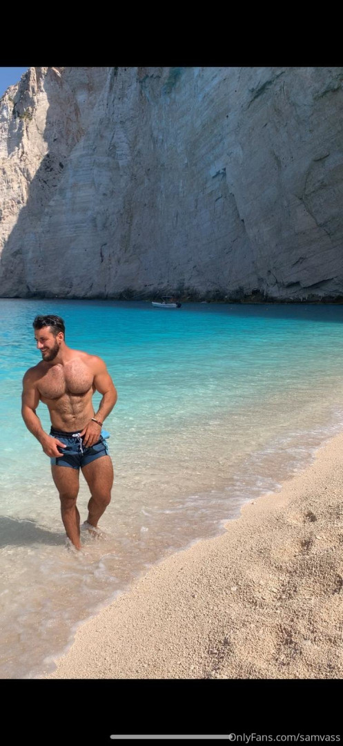 Photo by samvass published on October 12,2023 05:12:25 - BestThots