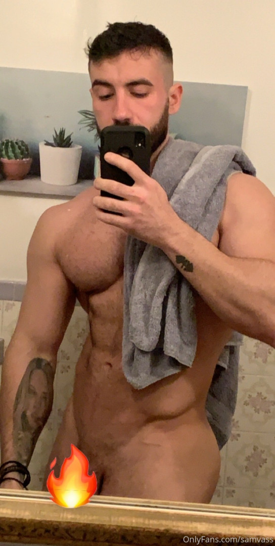 Photo by samvass published on October 12,2023 07:09:11 - BestThots