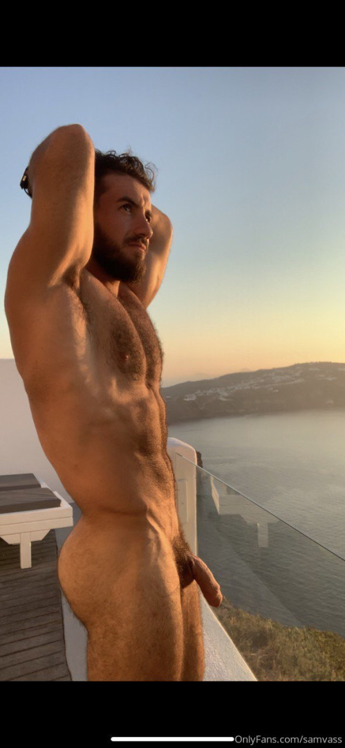 Photo by samvass published on October 12,2023 07:51:18 - BestThots