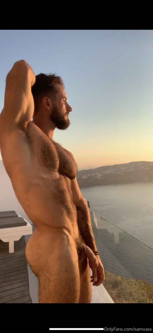 Photo by samvass published on October 12,2023 09:04:14 - BestThots