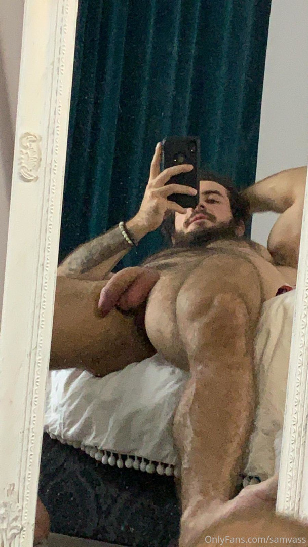 Photo by samvass published on October 12,2023 10:20:18 - BestThots