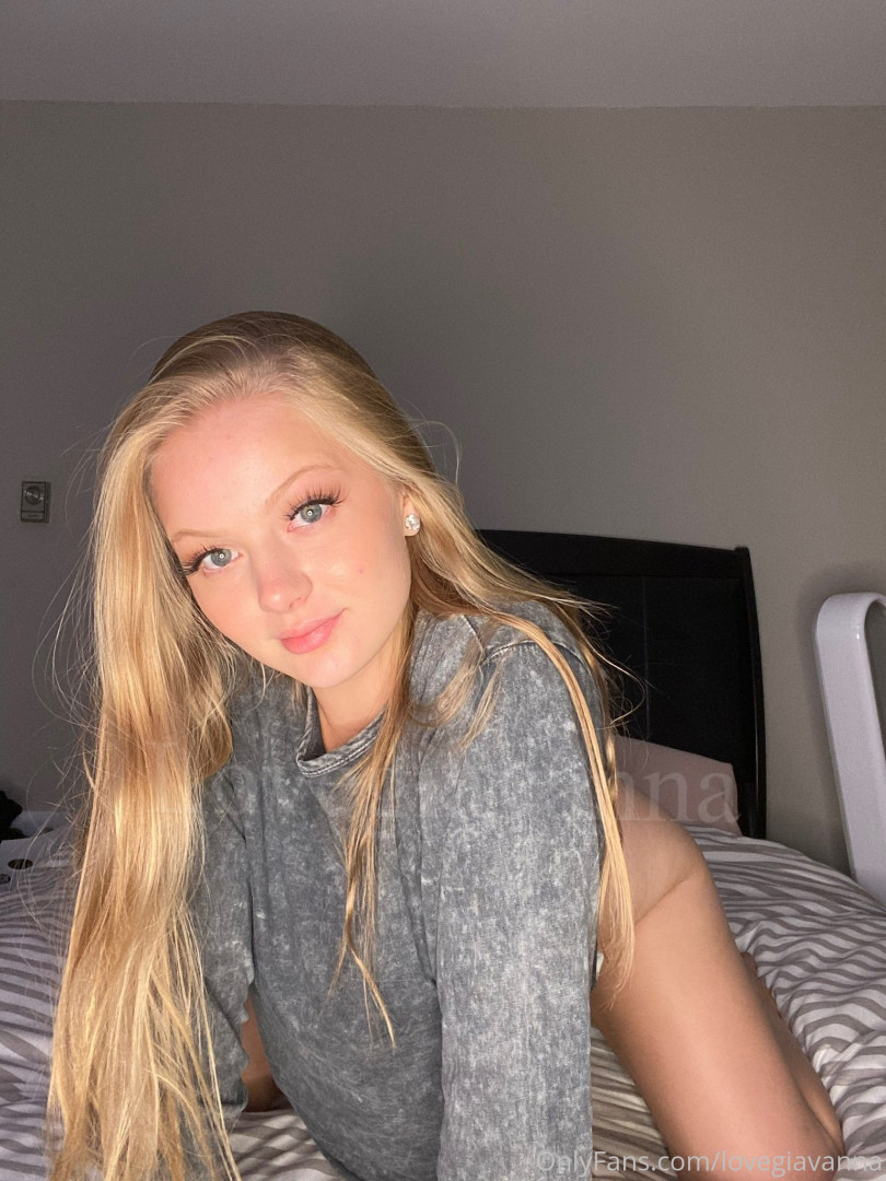 Photo by luvgiavanna published on October 16,2023 16:20:42 - BestThots