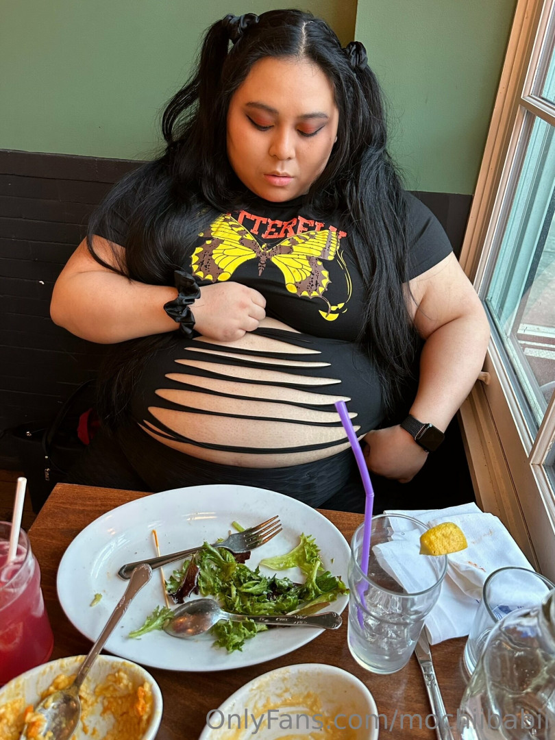 Photo by mochiibabii published on July 7,2023 05:11:24 - BestThots