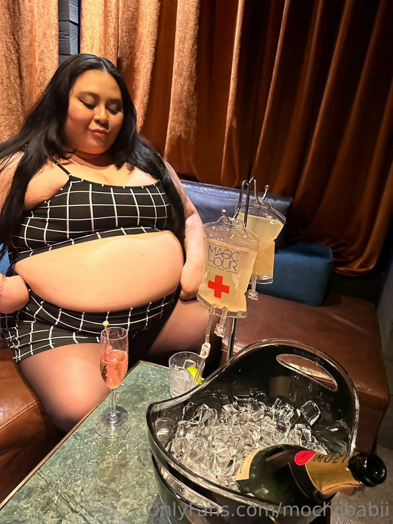 Photo by mochiibabii published on July 7,2023 05:14:39 - BestThots