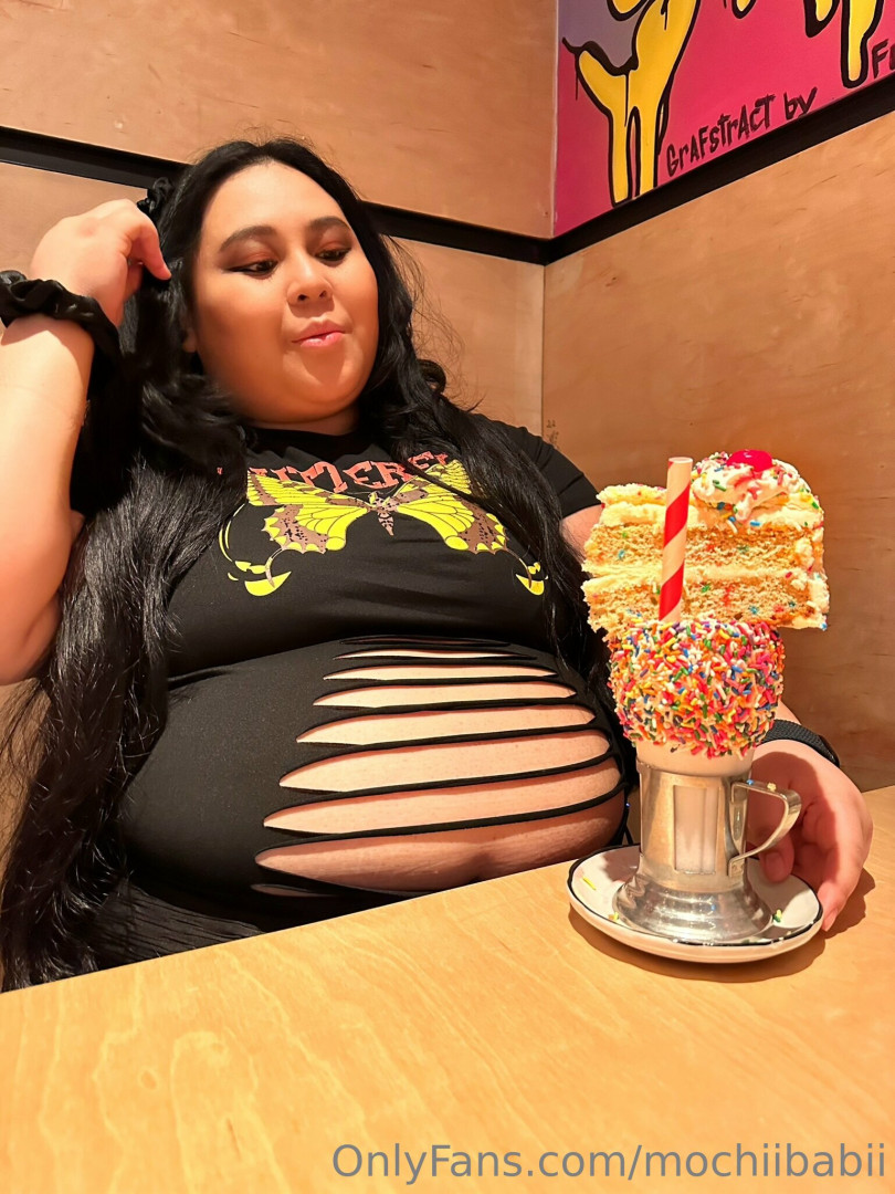 Photo by mochiibabii published on July 7,2023 05:17:14 - BestThots