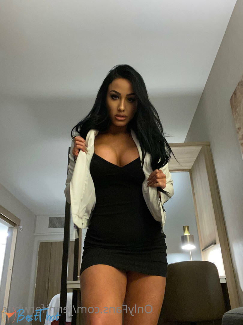 jenniferwhite #9524893