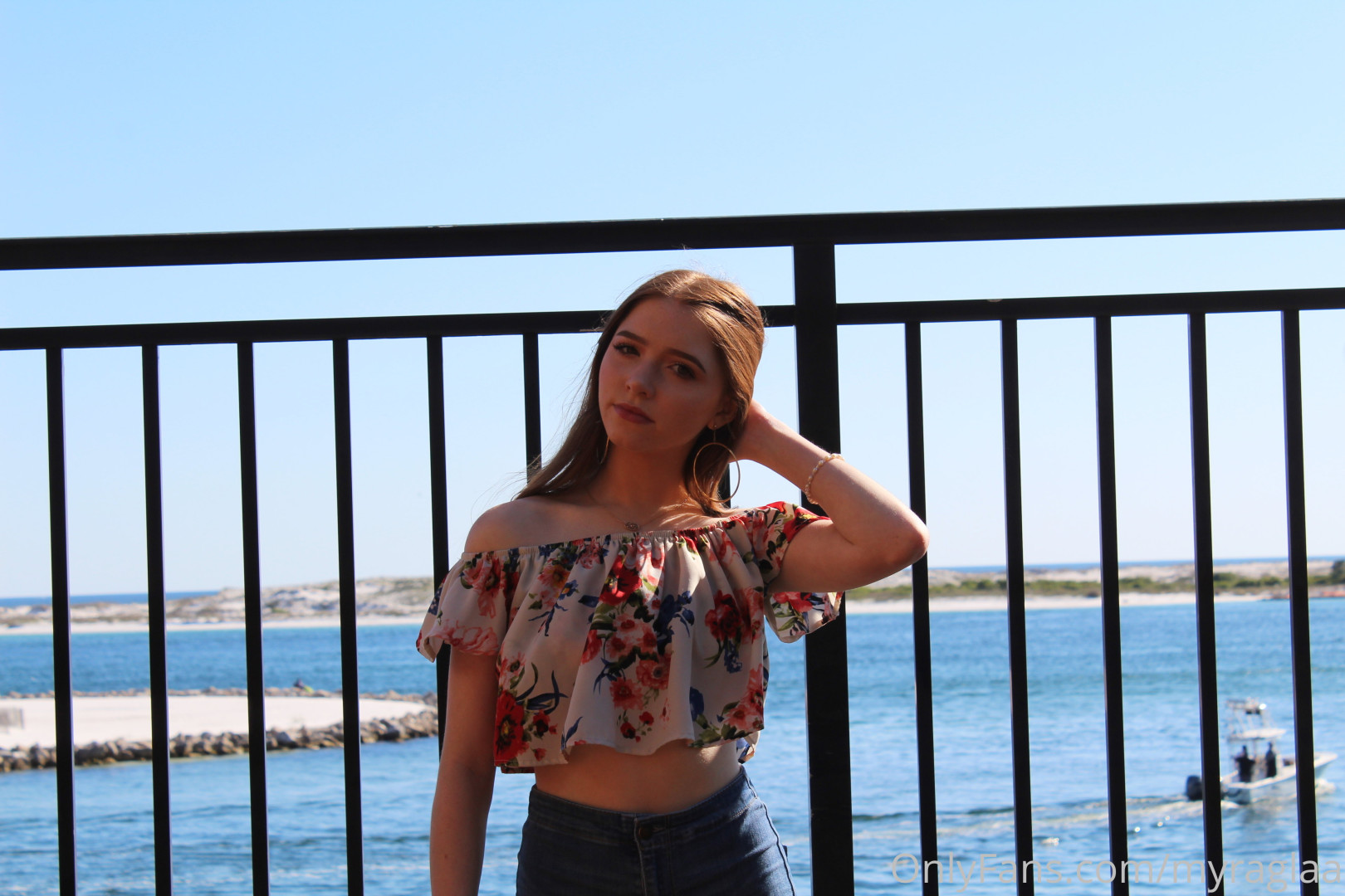 Photo by myragla published on October 11,2023 09:20:00 - BestThots