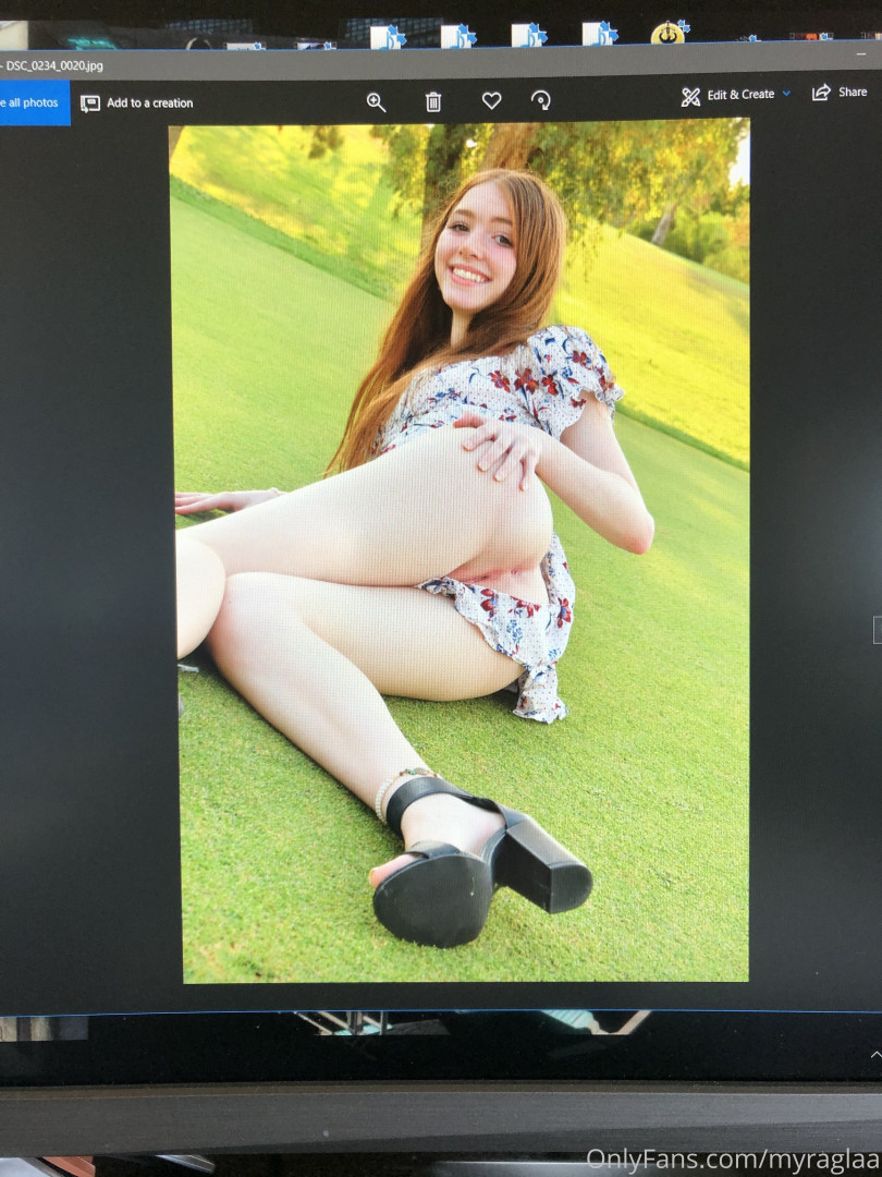 Photo by myragla published on October 11,2023 10:37:09 - BestThots