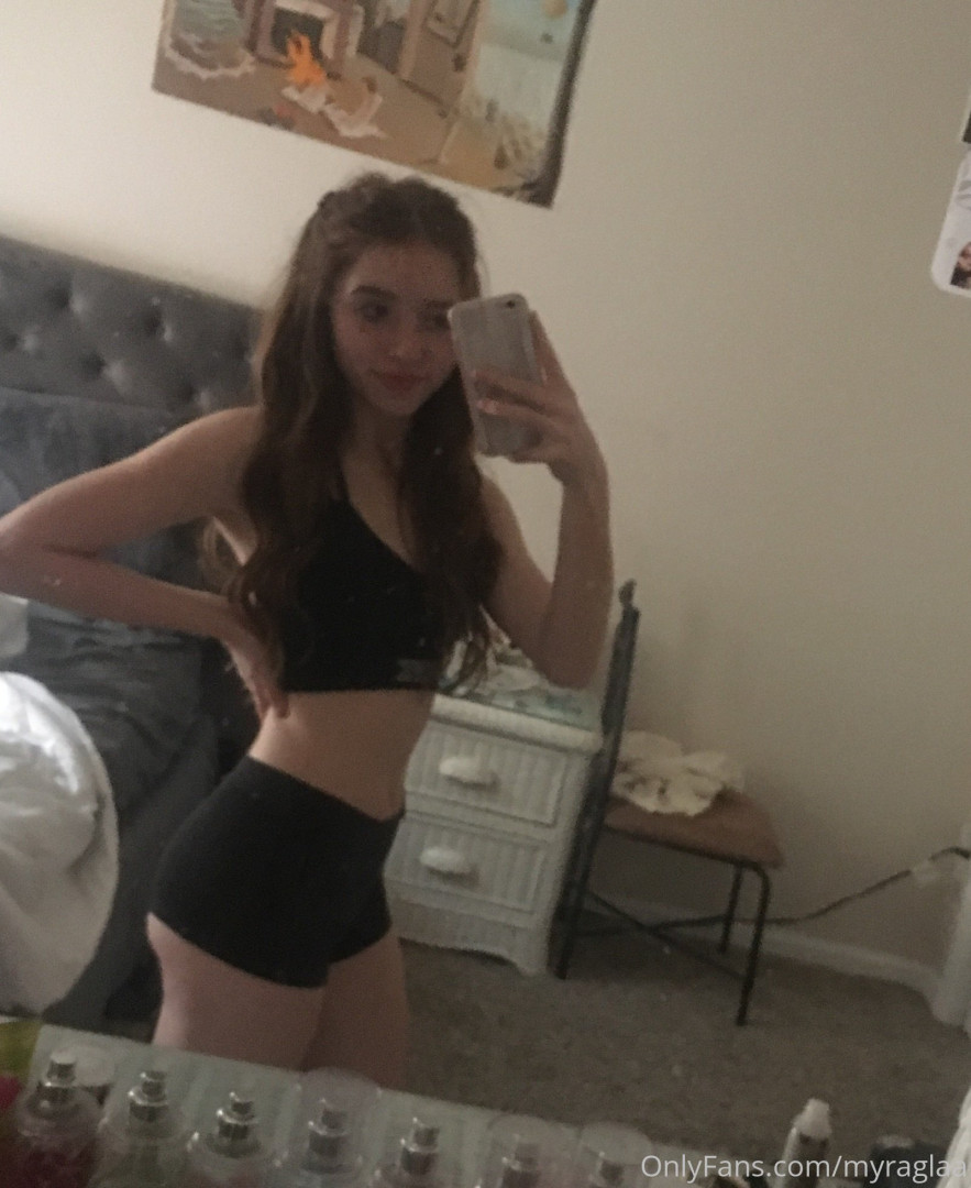 Photo by myragla published on October 11,2023 11:13:08 - BestThots