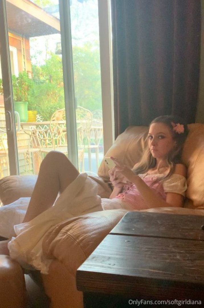 Photo by softgirldiana published on July 3,2023 14:13:29 - BestThots