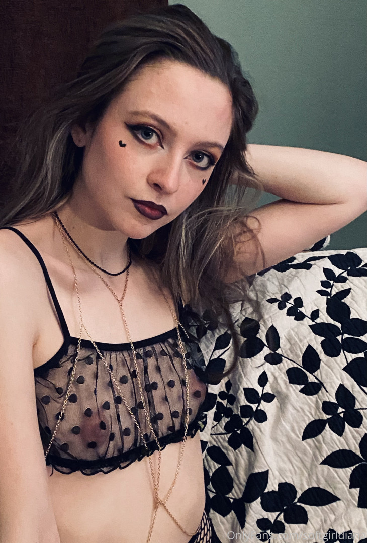 Photo by softgirldiana published on July 3,2023 14:18:32 - BestThots