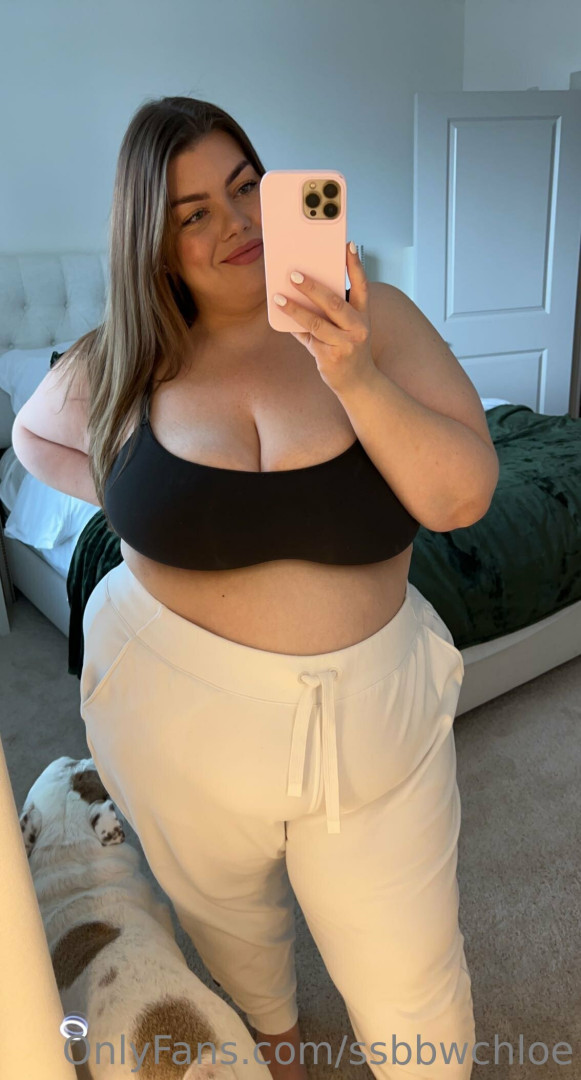 Photo by ssbbwchloe published on October 16,2023 09:44:15 - BestThots