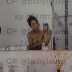 bxbylaura #1463329