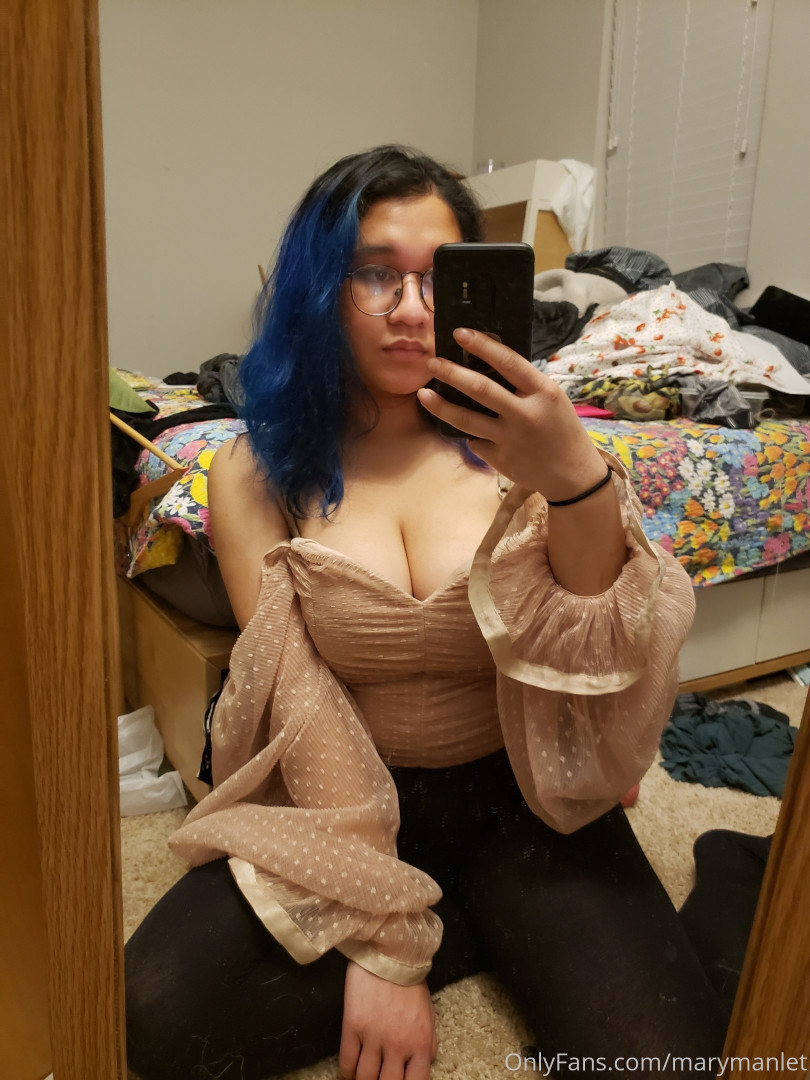 Photo by marymanlet published on May 21,2023 22:39:49 - BestThots