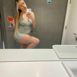 premiumlauren #2280818